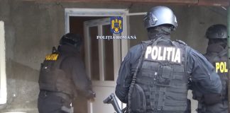 Tâlharii au fost prinși. Indivizii au terorizat o familie din Smeeni