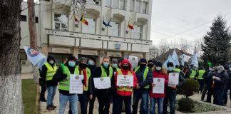 AZI. Proteste în fața Casei Albe. Sindicaliștii din Poliție pichetează Prefectura