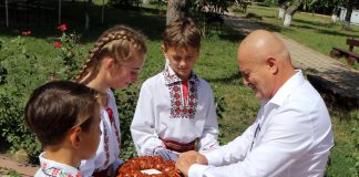 (FOTO) Încă o înfrățire. Între timp, președintele Neagu, o nouă vizită în Republica Moldova