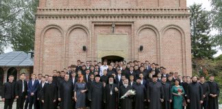 (Galerie FOTO) Cum a început anul școlar la Seminarul Teologic Buzău