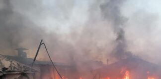 (UPDATE) Ultimă oră! Arde o hală industrială, la Gălbinași
