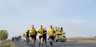 (FOTO) Elevi și cadre de la școala militară Boboc, la Ștafeta Veteranilor