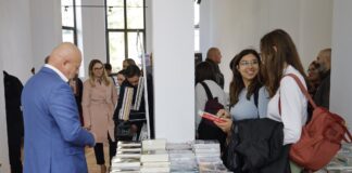 (FOTO) Poftiți la Târgul GAUDEAMUS!