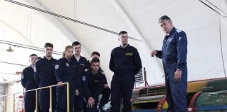 (FOTO) Ultima zi de instructor militar, prima de profesor. Bogdan Barbu, o carieră desăvârșită