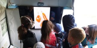 (Galerie FOTO) Muzeul Mobil a ajuns la Mânzălești