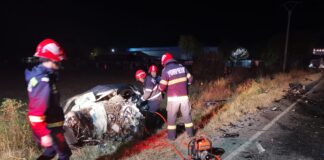 (FOTO/UPDATE) O tânără a murit. Accident grav pe Șoseaua Spătarului. Trafic blocat