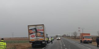 (UPDATE/FOTO) Grav accident la Costești. Persoane încarcerate. Un TIR s-a izbit de trei mașini