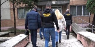 (FOTO) Au donat sânge, apoi au reținut două tinere aflate la Centrul de Transfuzie