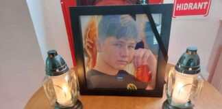 (FOTO) „Altar închinat unui copil nevinovat. Dumnezeu să-ți odihnească sufletul în lumea celor drepți, Cosmin…”