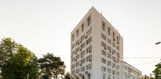 A fost semnat contractul pentru reabilitarea Casei Albe