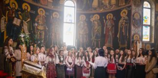 (Galerie FOTO) Peste 3400 de copii beneficiari. Proiectul „Hristos Se naște, slăviți-L!”, la momentul bilanțului