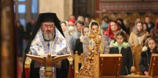 (Galerie FOTO) La Catedrală, de Revelion. A slujit ÎPS Ciprian