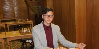 Felicitări, Silviu! Remiză cu un maestru internațional!