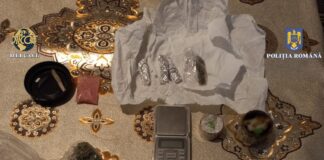 (VIDEO/FOTO) Percheziții la mai mulți traficanți de droguri din Buzău