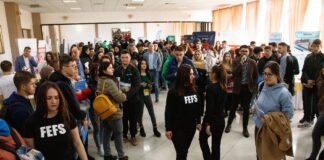 (FOTO) Peste o mie de tineri buzoieni, la Târgul Ofertelor Educaționale organizat de Universitatea ,,Dunărea de Jos” din Galați