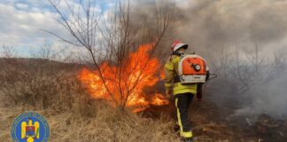 Încă un val de incendii de vegetație, un nou apel al ISU Buzău