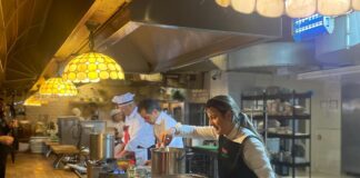 (FOTO) Polițiștii buzoieni, concurs culinar în scop caritabil