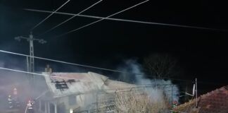 (UPDATE/FOTO) Incendiu la două case din Cândești