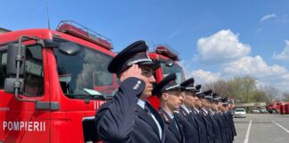 (FOTO) Zece tineri, pompieri noi la ISU Buzău