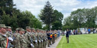 (FOTO) Rm. Sărat. Manifestări de Ziua Independenței și Ziua Regalității