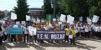 (UPDATE/FOTO) Protestul din fața Casei Albe s-a mutat pe Calea Eroilor