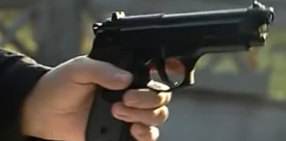 Adolescentă împușcată. Incident în plină stradă, la Râmnicu Sărat