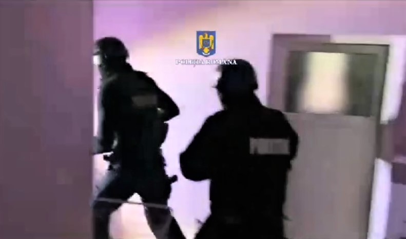 perchezitii proxenet