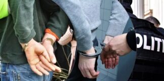 Tineri în arest. Ce au furat din casa unui consătean