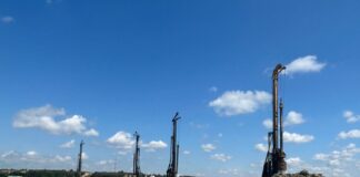 (FOTO) Ce s-a lucrat la viitorul pod peste râul Buzău, parte a Autostrăzii. Muncitorii, vacanță de o săptămână