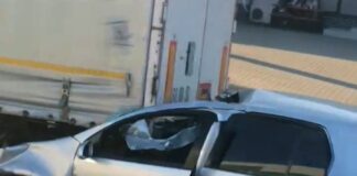 (FOTO) Grav accident pe E85, la Oreavul. Persoană încarcerată