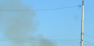 (UPDATE/FOTO) Incendiu în Buzău. Două persoane, tratate pentru arsuri minore și atac de panică