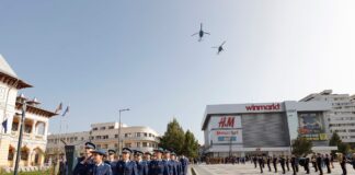 (FOTO) Festivitate inedită în centrul Buzăului. S-a deschis anul de învățământ la Baza Aeriană Boboc