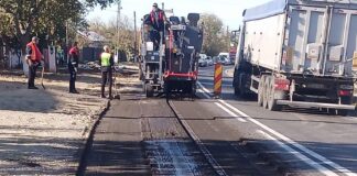 (FOTO) Asfaltări pe DN1 B, între Buzău și Mizil. Trafic cu restricții