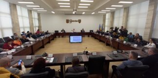 Ședință cu demisie. Ce responsabil pleacă de la Prefectură