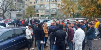 (FOTO) Weekend cu sute de examinări auto, înmatriculări și preschimbări de permise