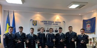 (FOTO) Forțe proaspete în Poliția buzoiană. Unde au fost repartizați cei opt subofițeri