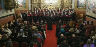 (Galerie FOTO) Serbarea de Crăciun a seminariștilor buzoieni