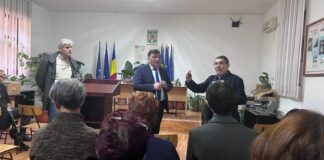 (FOTO) Cercetători japonezi, la Pătârlagele. Discuții despre reducerea riscului alunecărilor de teren