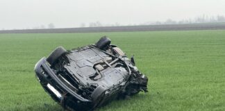 (UPDATE/FOTO) Încă un accident pe E85. Mașină răsturnată la Mihăilești