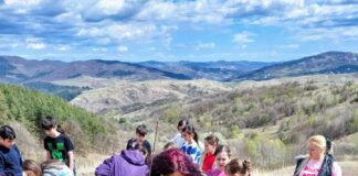 (FOTO) Vizită în Geoparcul UNESCO Ținutul Buzăului. Unde au mers elevii școlilor asociate UNESCO