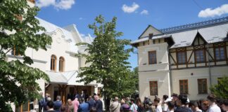 (VIDEO/FOTO) ,,Casa de oaspeți” și Grajdurile lui Marghiloman, redeschise. Iată cum arată acum cele clădiri istorice!