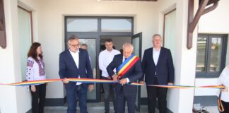 (FOTO) Triplu eveniment la Gălbinași, în prezența senatorului Lucian Romașcanu
