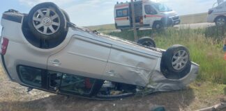 (UPDATE/FOTO) Accident în comuna Largu. ,,O persoană e evaluată medical”