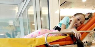 S-o ajutăm pe SARA! La 10 ani, micuța nu se epoate bucura de viață.