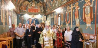 (FOTO) IPS Ciprian a slujit la Schitul Poienițele, a doua zi de Rusalii