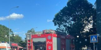 (UPDATE/FOTO) Accident pe Frăsinet. Trafic blocat