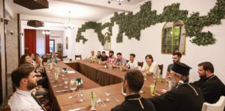 (FOTO) Tabără specială organizată de Arhiepiscopie