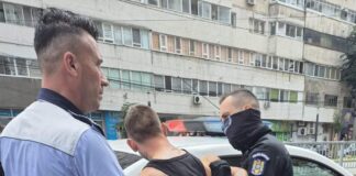 (FOTO/UPDATE) Bărbat înjunghiat! Autorul a fost prins, azi, pe stradă, în zona Unirii!