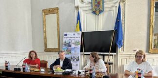 (FOTO) Contract de 2 milioane de euro, semnat la Râmnicu Sărat. Ce școală va fi eficientizată energetic