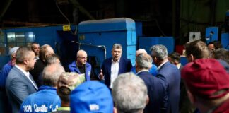 Premierul Ciolacu: ,,Ajutor de stat de 1 miliard de euro”. Investiții în industrie